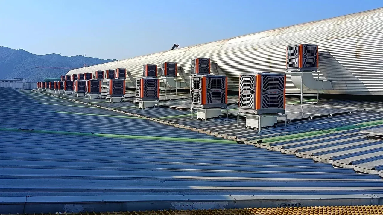 RTFANS industrial evaporative air coolers roof array installation